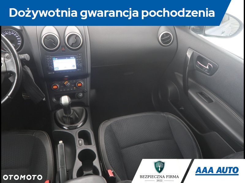 Nissan Qashqai - 9
