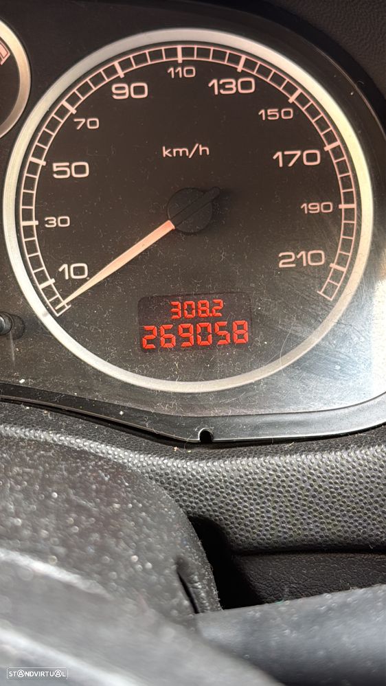 Peugeot 307 1.6 HDi Premium - 13