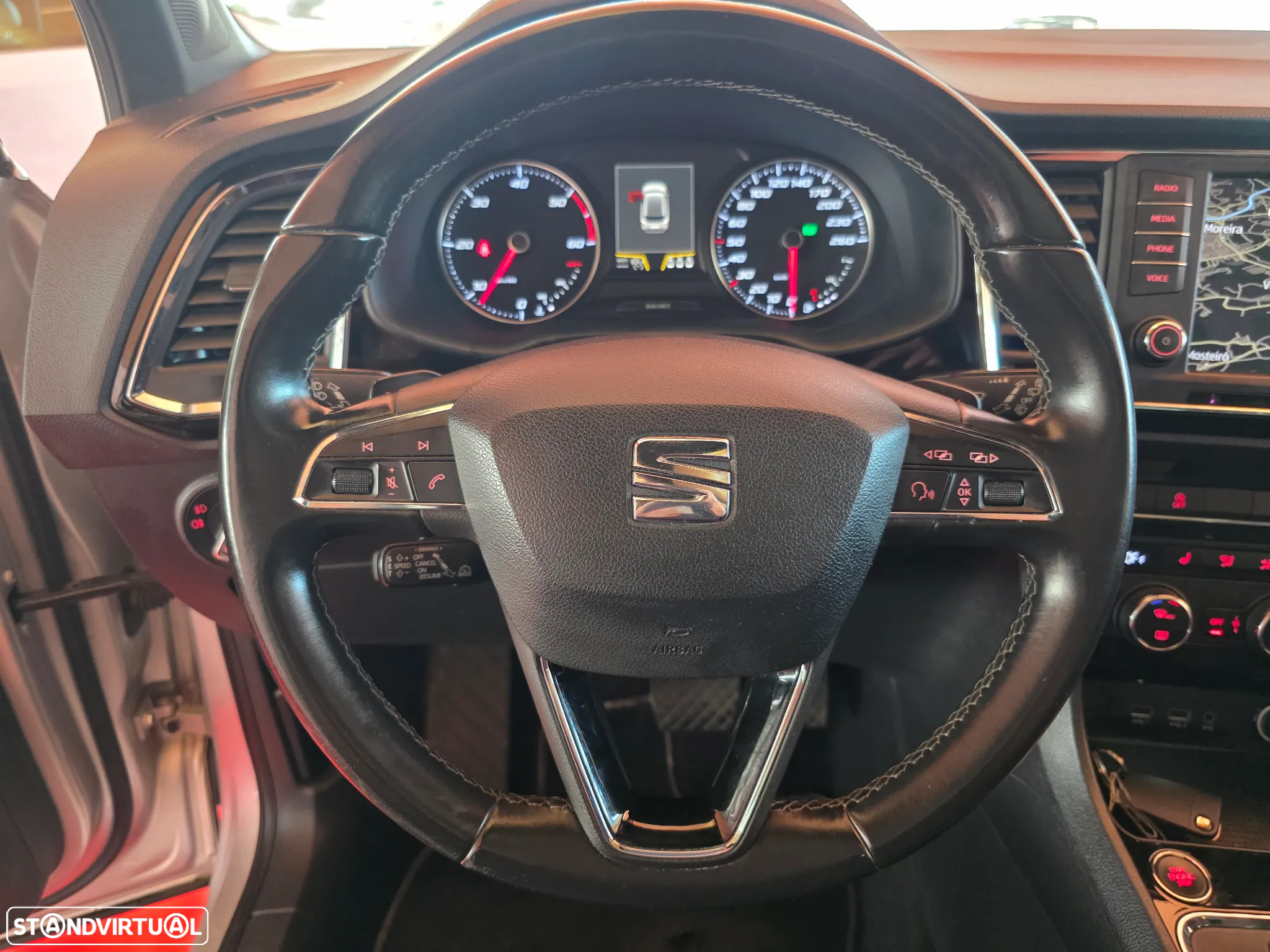 SEAT Ateca 2.0 TDI 4Drive DSG FR BLACK EDITION - 16