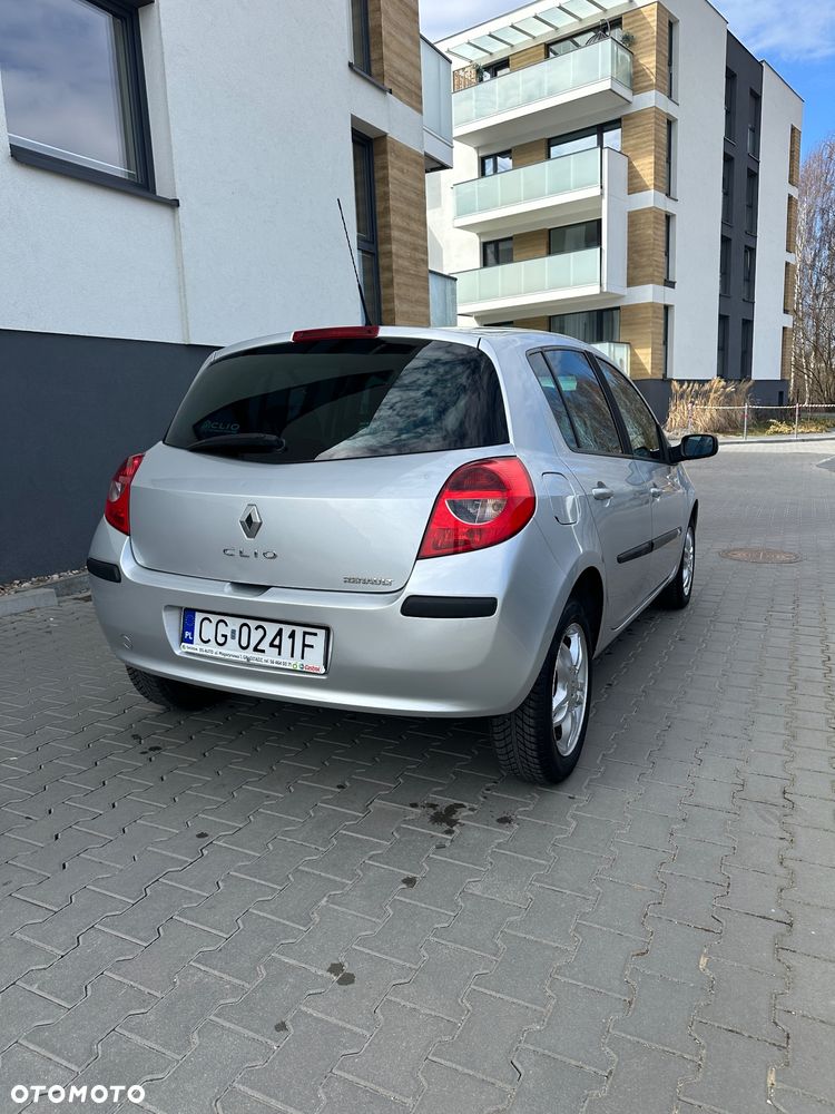 Renault Clio 1.5 dCi Extreme - 6