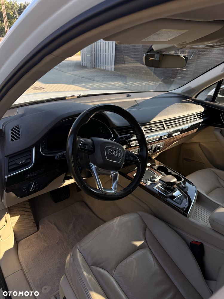 Audi Q7 - 5