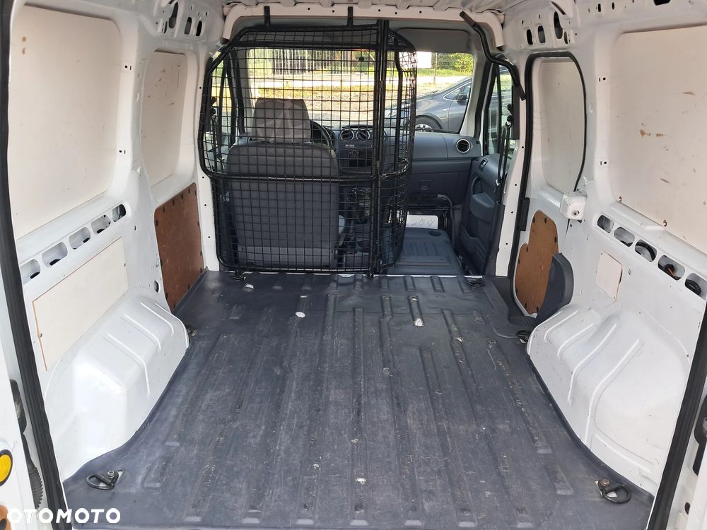 Ford Transit Connect - 10