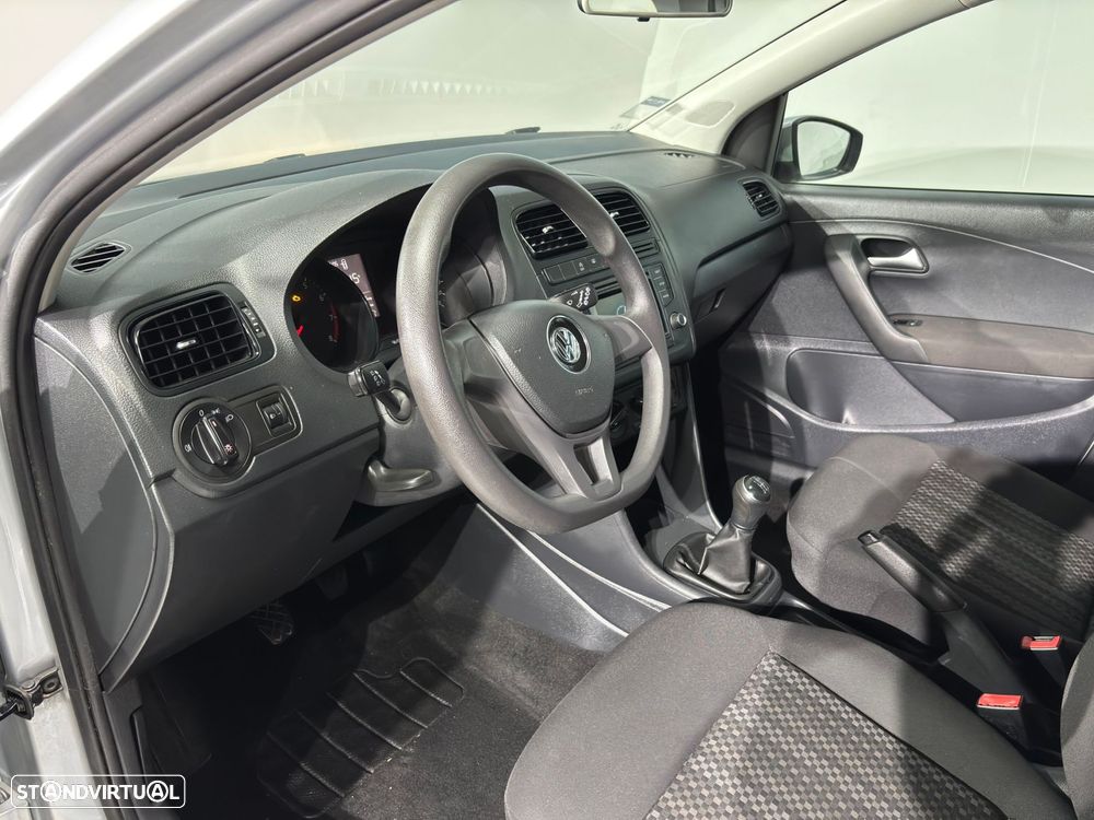 VW Polo 1.0 (Blue Motion ) Trendline - 8