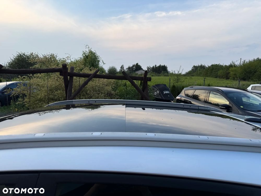 Hyundai ix35 2.0 CRDi 4WD Premium - 34