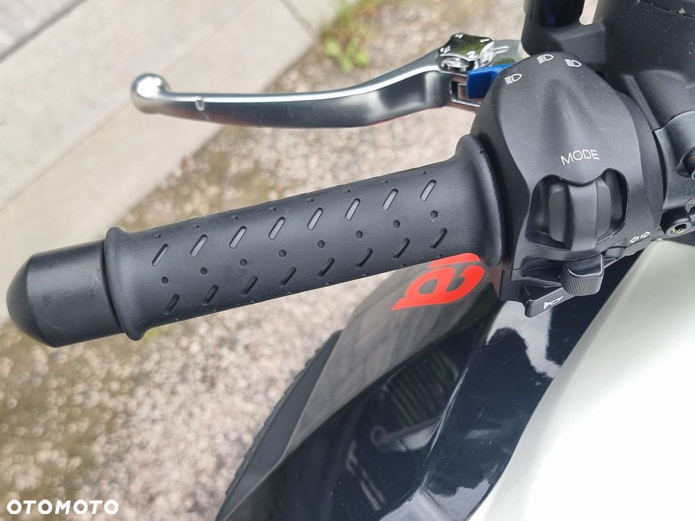Aprilia Shiver - 7