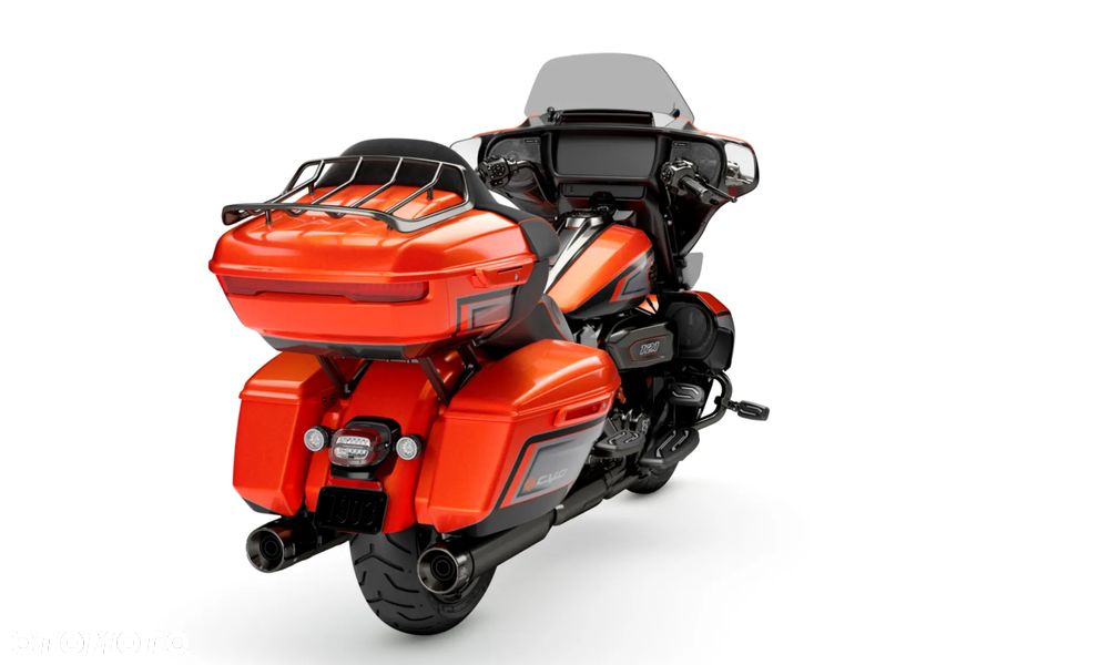 Harley-Davidson CVO Street Glide - 7