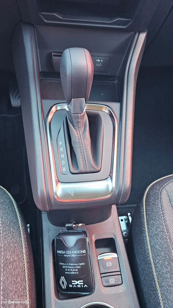 Renault Captur 1.6 E-Tech Full Hybrid Evolution - 22