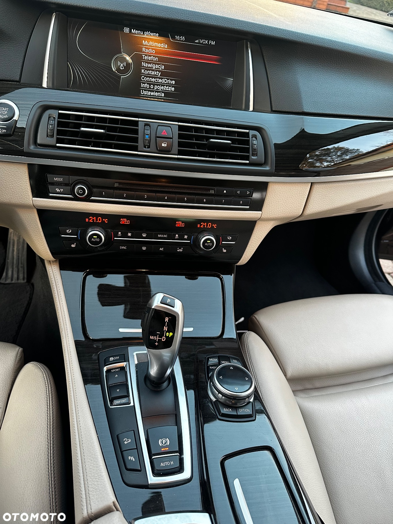 BMW Seria 5 520d xDrive Luxury Line - 12
