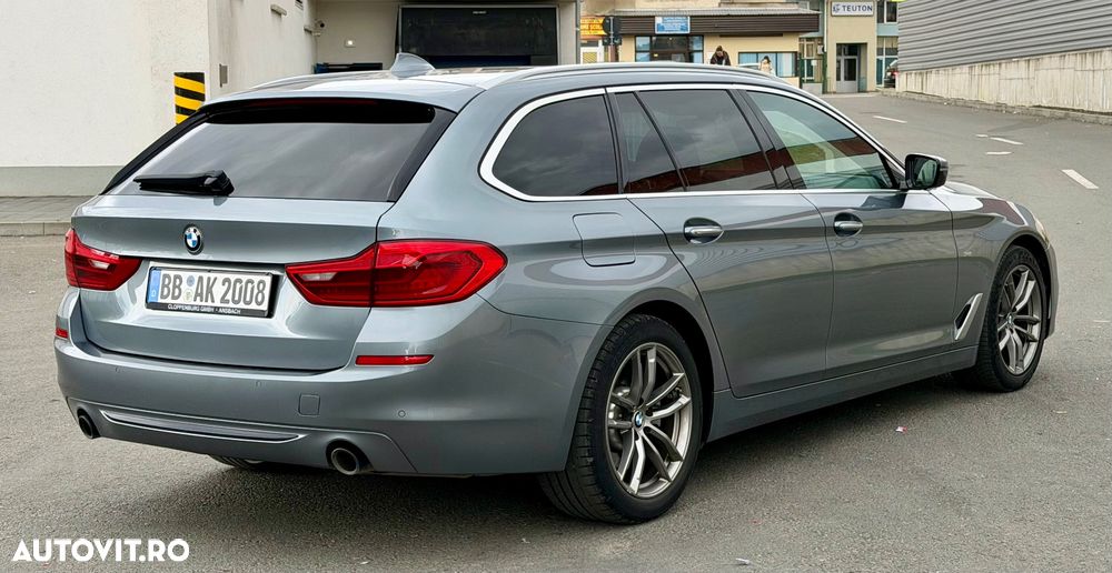 BMW Seria 5 520d Aut. Sport Line - 2