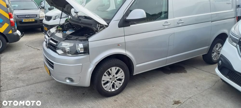 Volkswagen Transporter T5 - 10