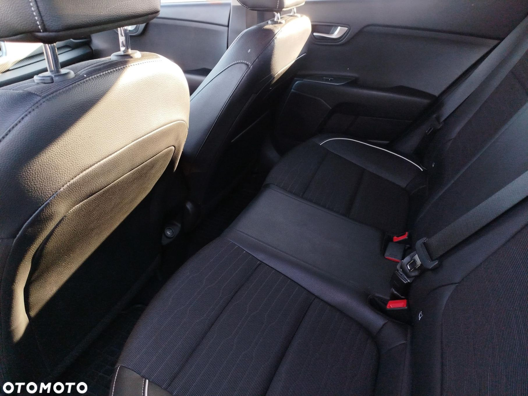 Kia Stonic - 12