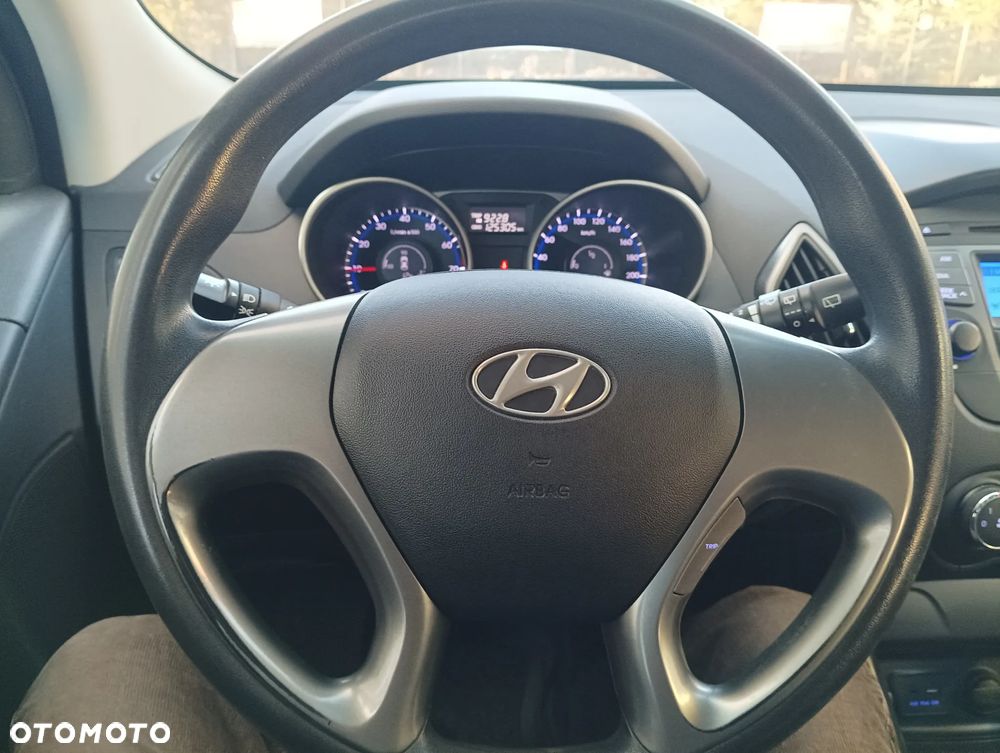Hyundai ix35 2.0 4WD Style - 18