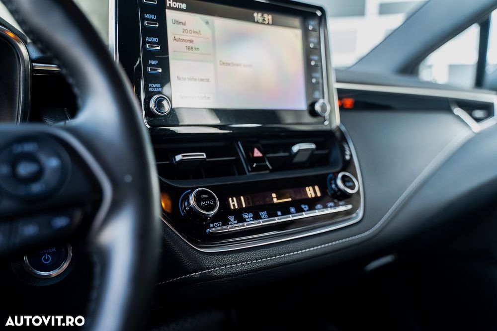 Toyota Corolla 1.8 HSD Exclusive - 15