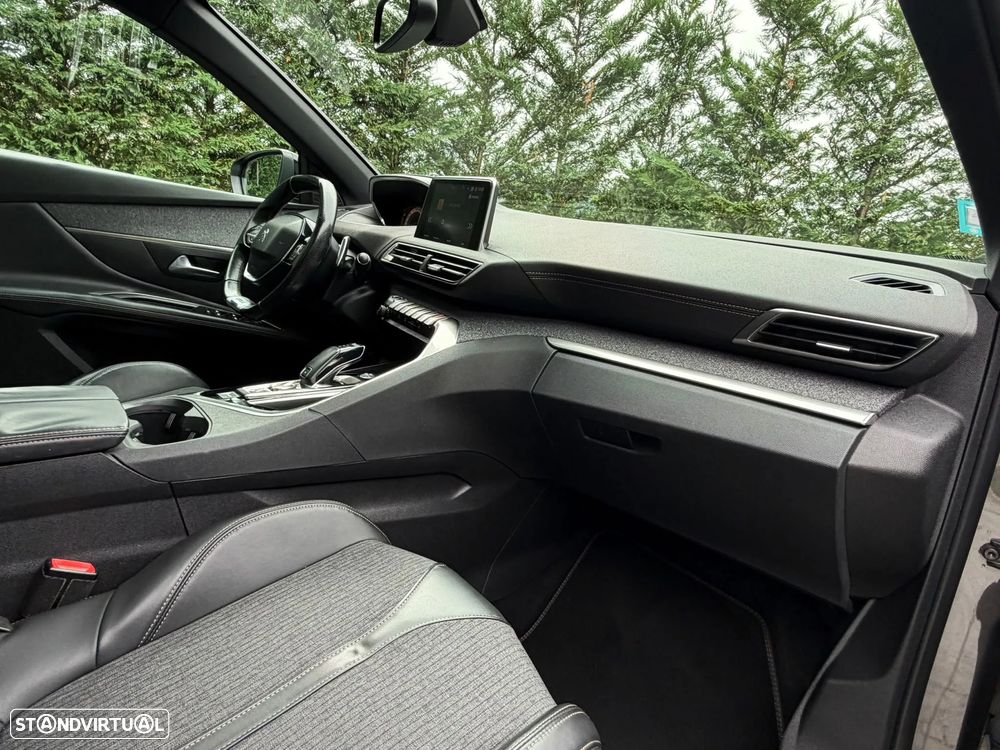 Peugeot 3008 1.5 BlueHDi GT Line EAT8 - 18