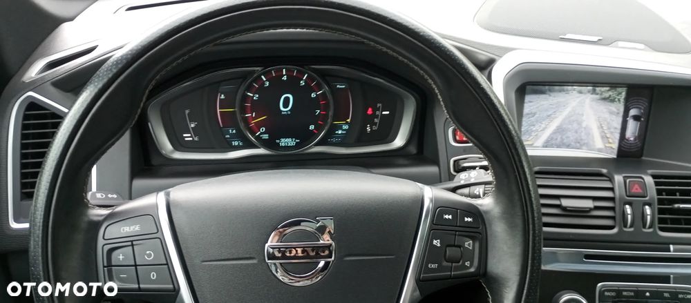 Volvo XC 60 - 21