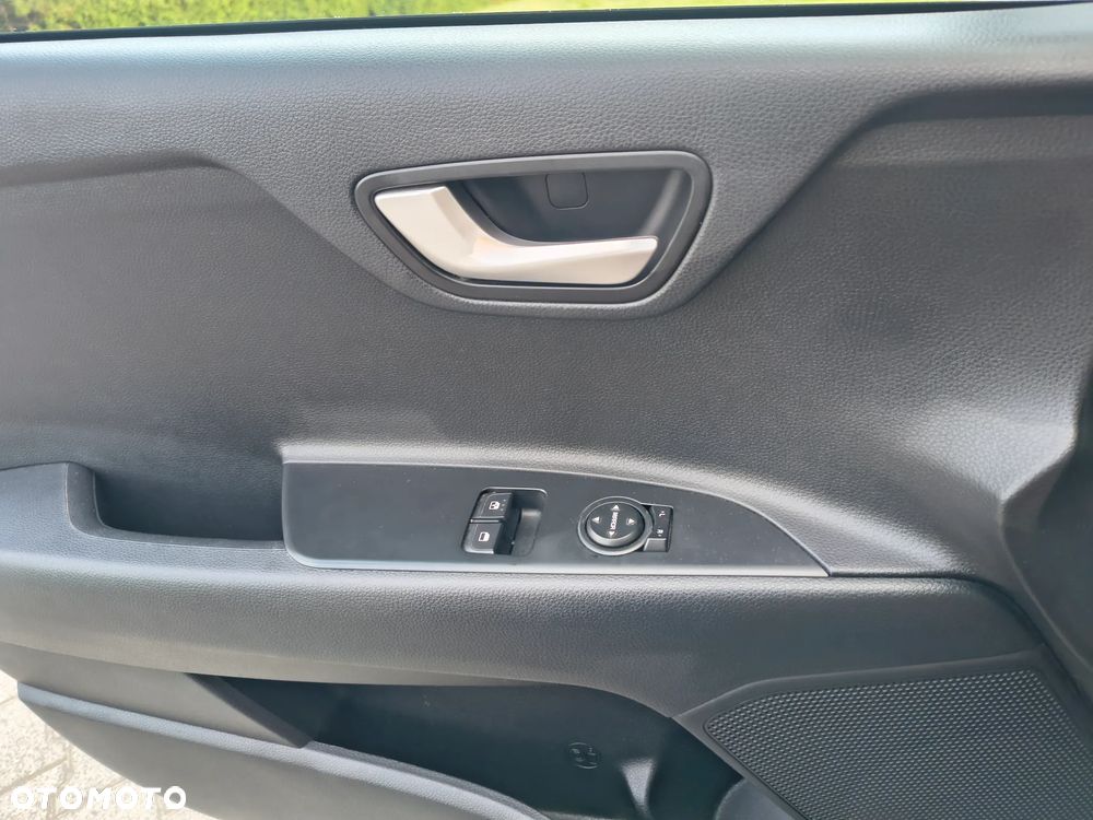 Kia Rio - 14