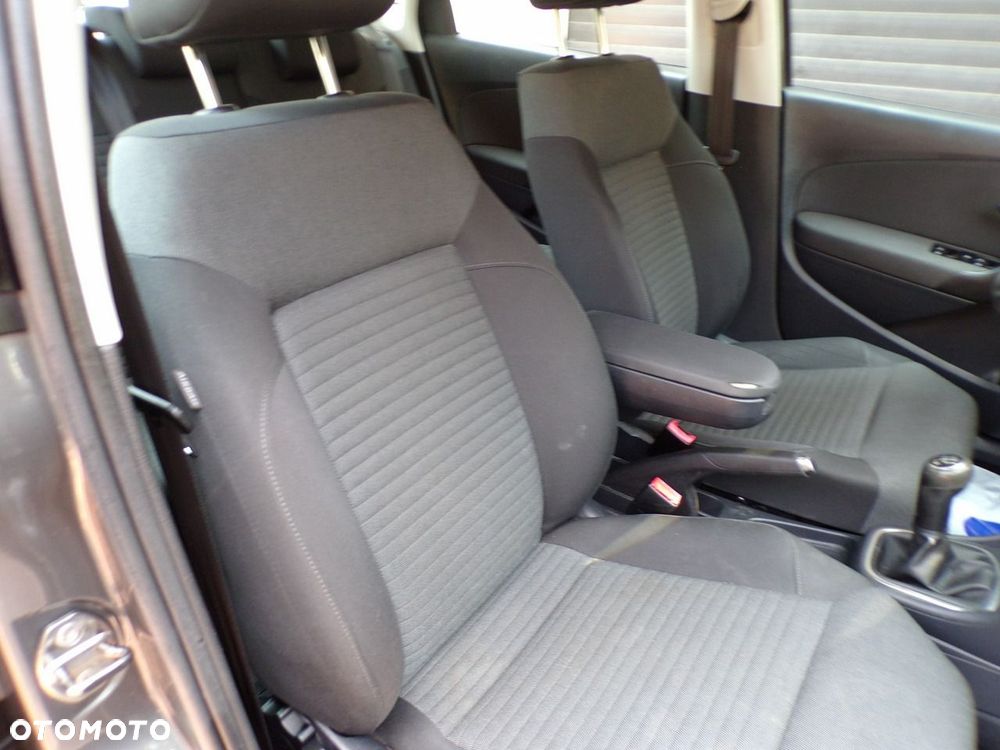 Volkswagen Polo - 30