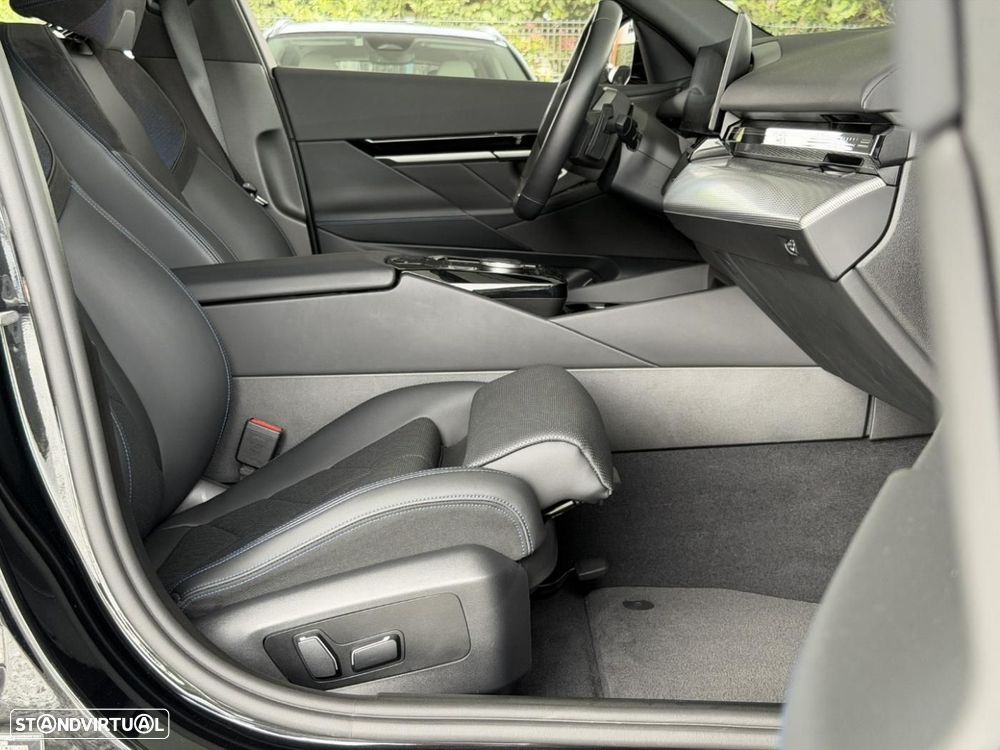 BMW 530 e Pack Desportivo M - 14