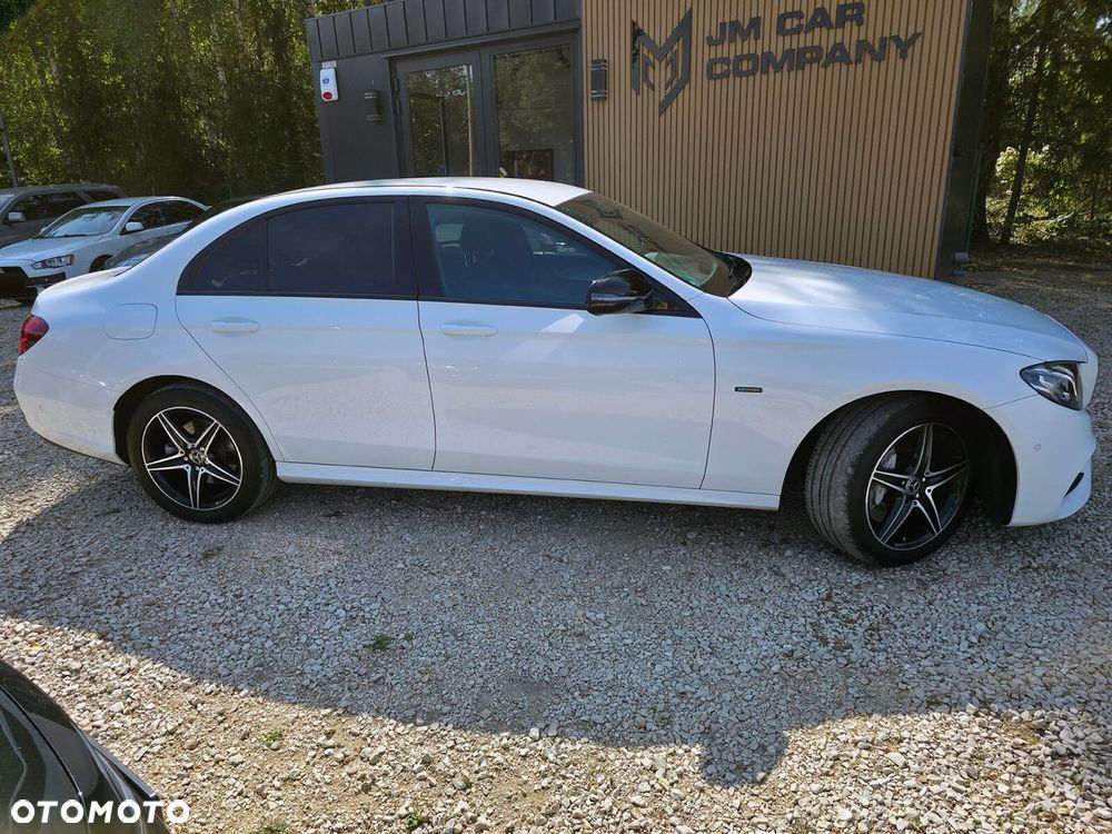 Mercedes-Benz Klasa E - 19