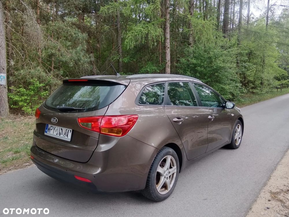 Kia Ceed - 5