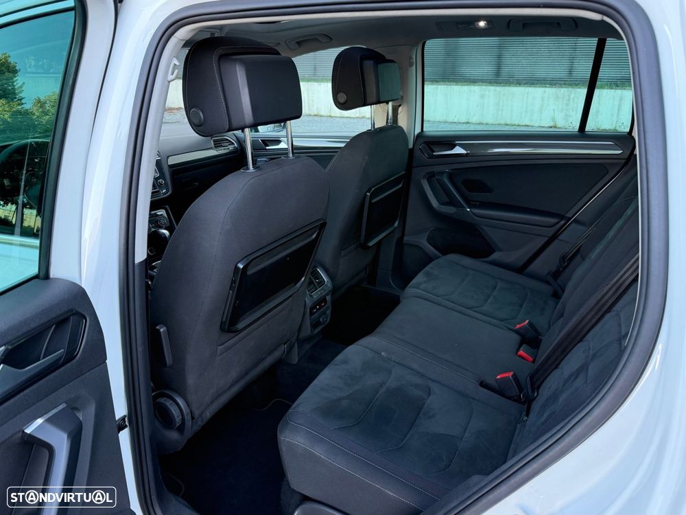 VW Tiguan 2.0 TDI R-Line DSG 4Motion - 24