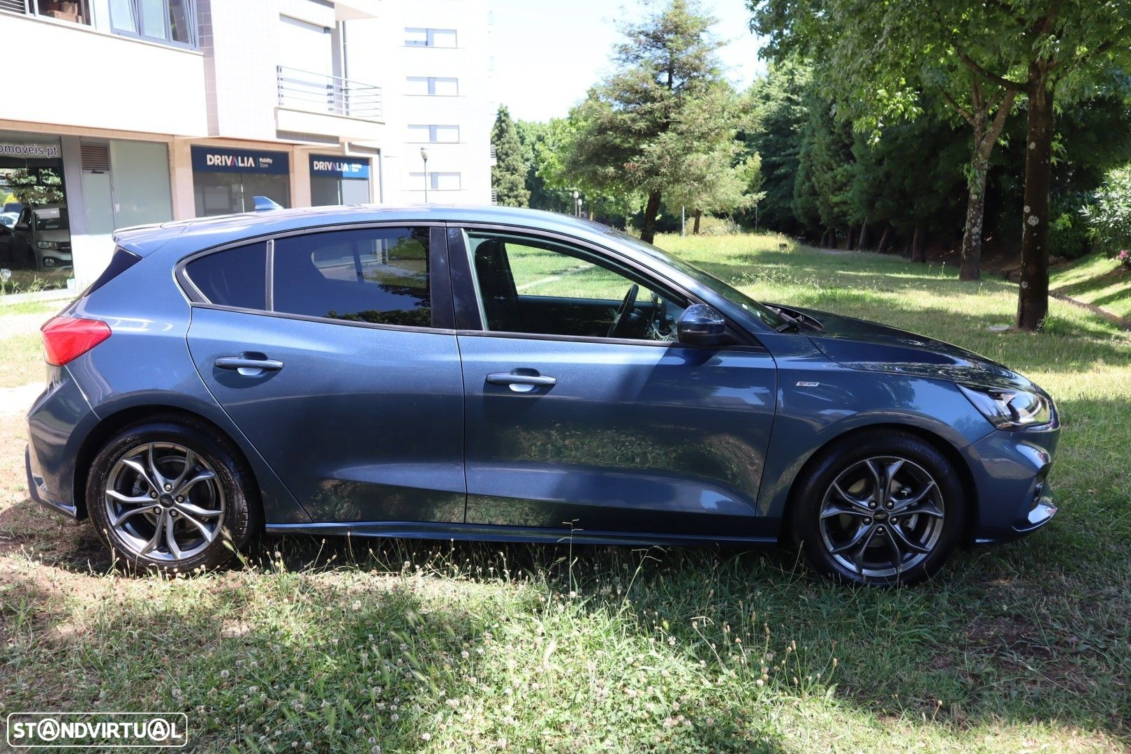 Ford Focus 1.0 EcoBoost MHEV ST-Line - 4