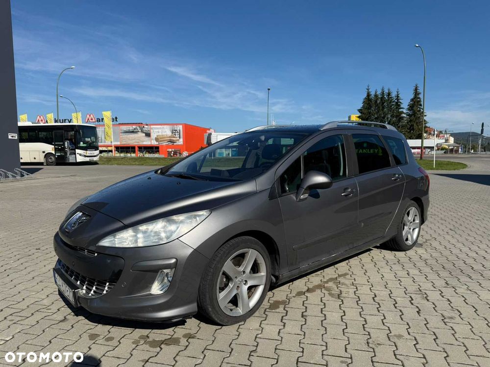 Peugeot 308 - 1