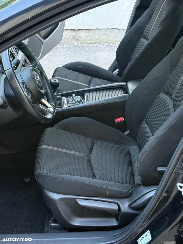 Mazda 3 - 19