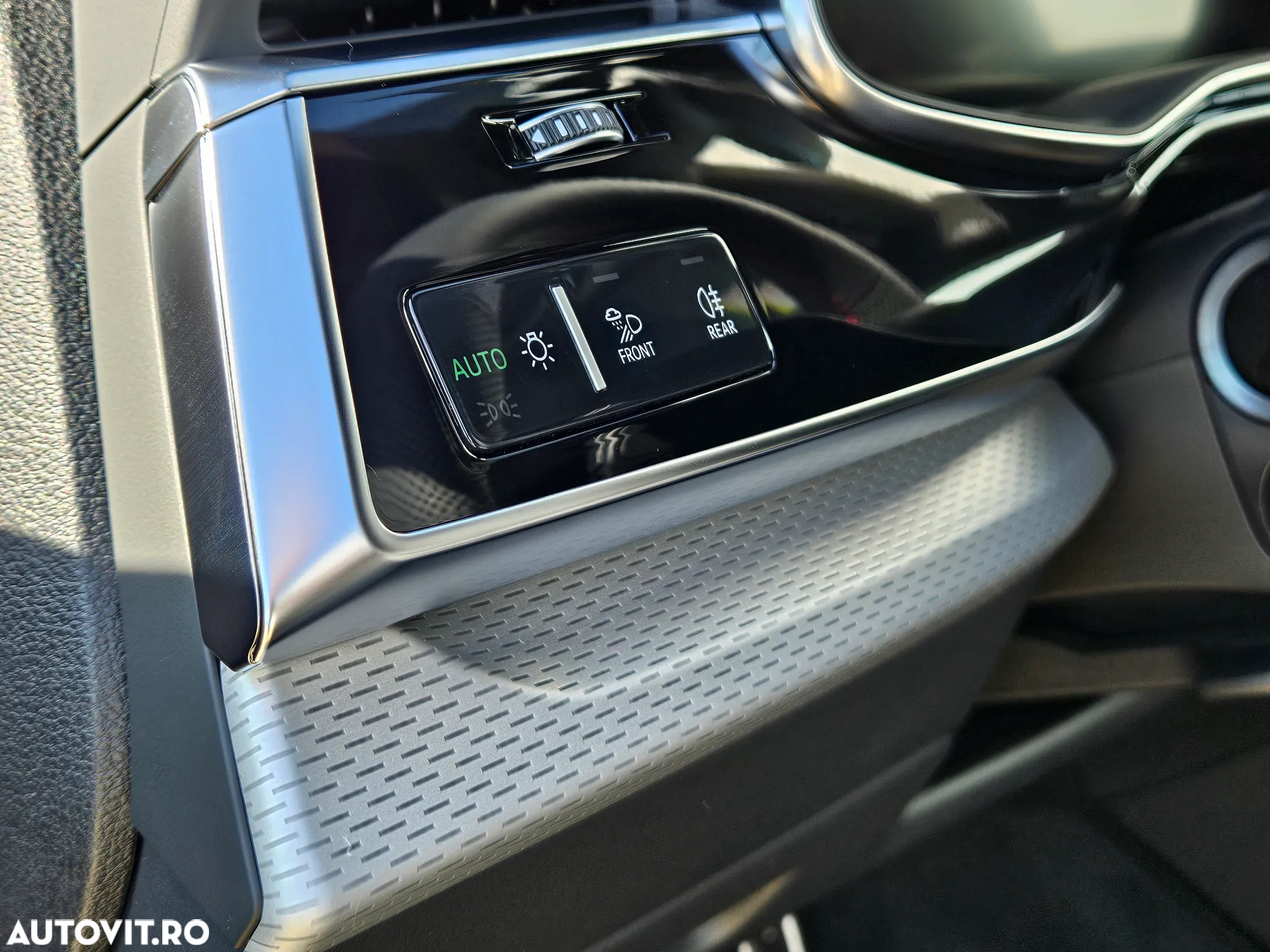 Audi Q7 55 TFSI quattro Tiptronic MHEV S Line - 13