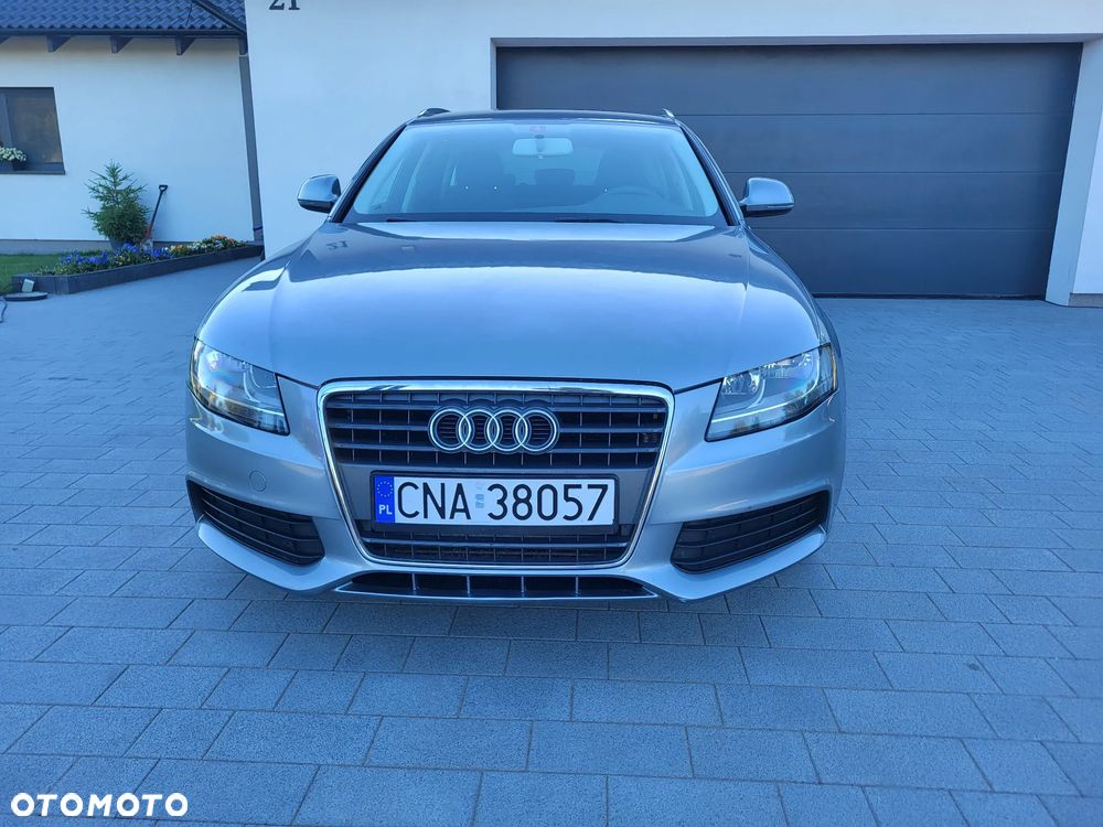 Audi A4 Avant 2.0 TDI DPF Ambiente - 6