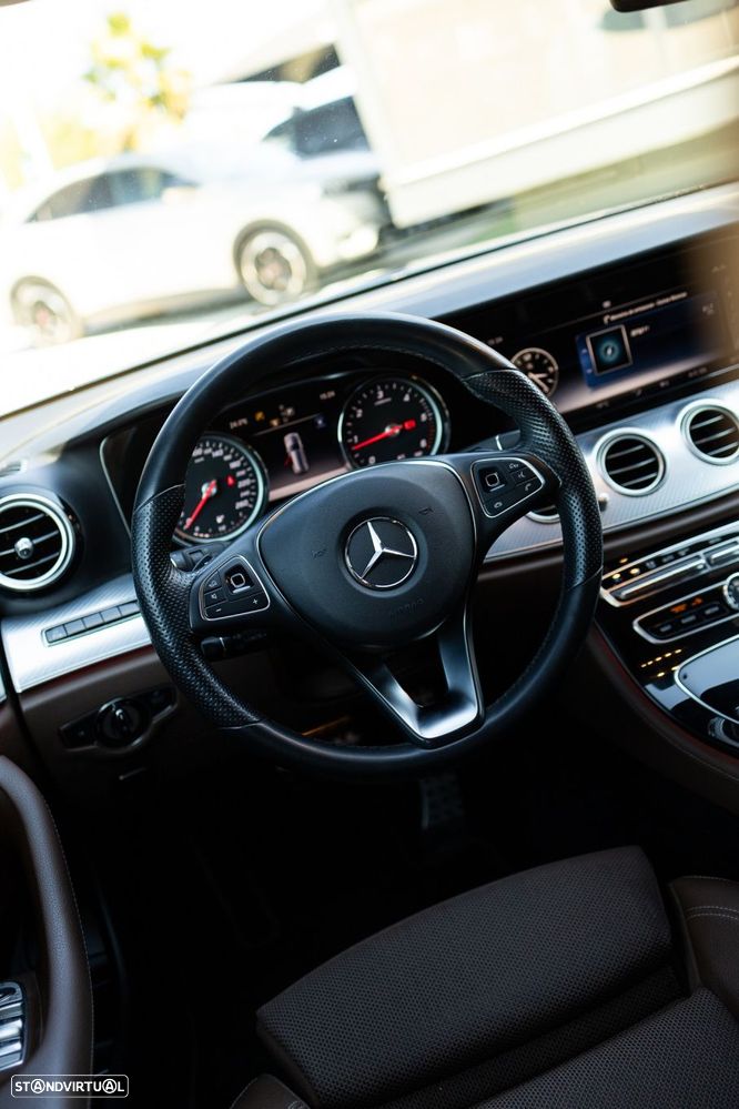 Mercedes-Benz E 220 d 4-Matic All Terrain Avantgarde - 22