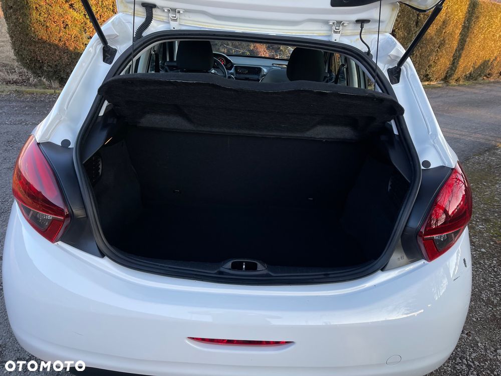 Peugeot 208 PureTech 68 Like - 16