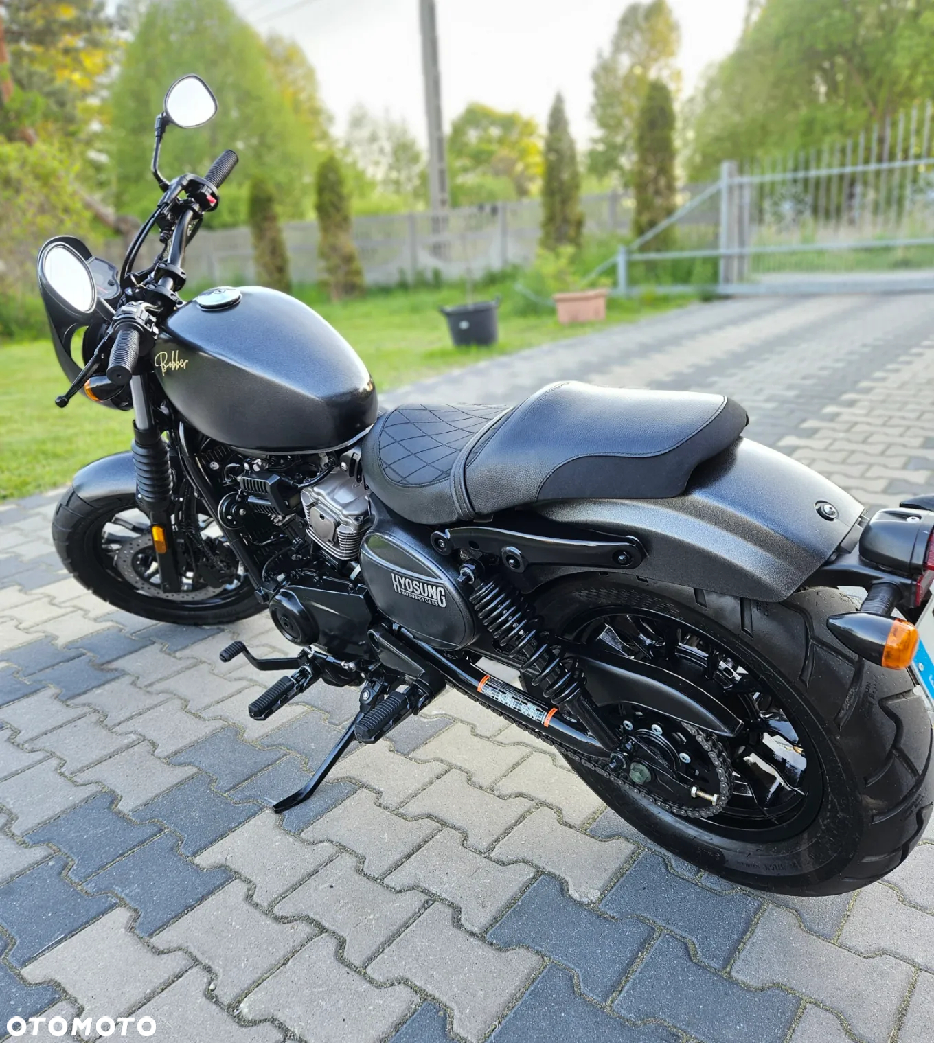 Hyosung GV - 9