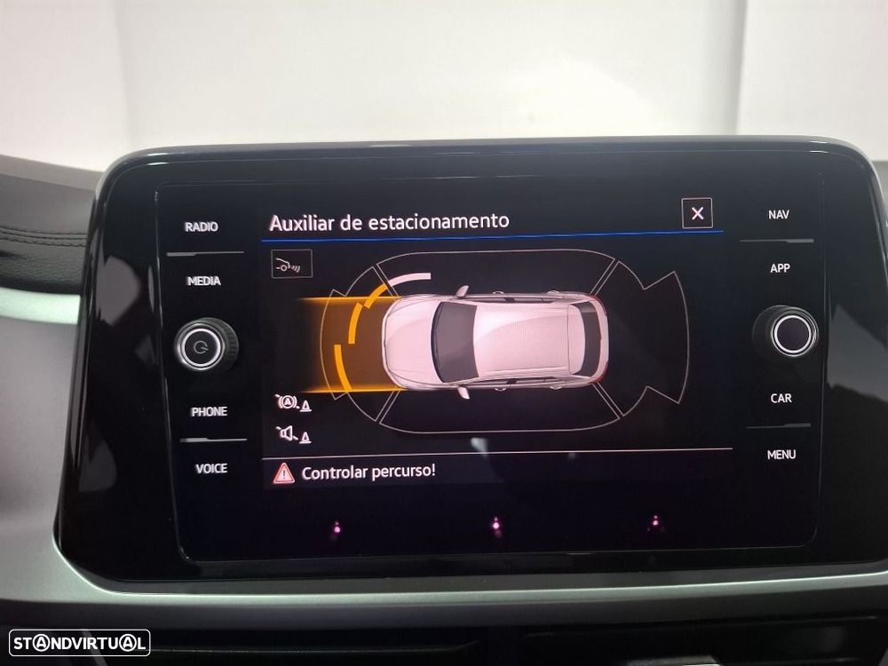 VW T-Roc 1.0 TSI Urban - 18