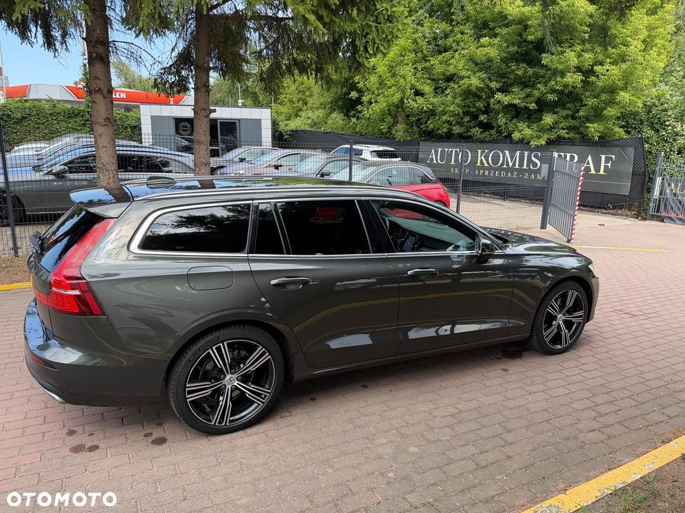Volvo V60 B4 B DKG Plus Bright - 7