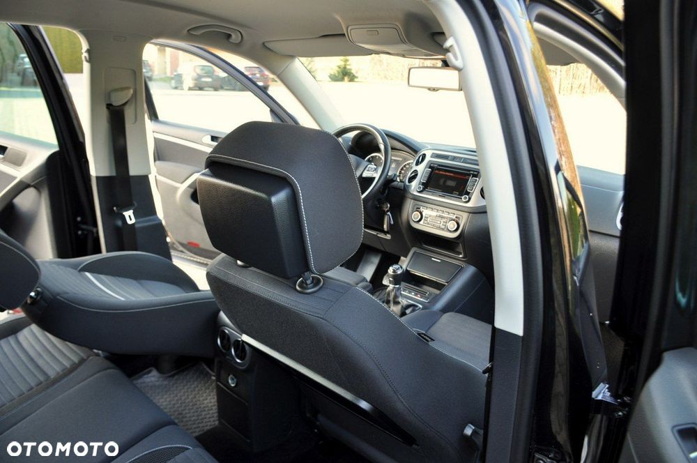 Volkswagen Tiguan - 24
