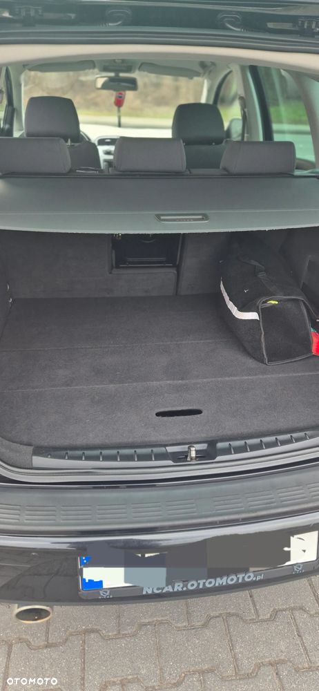 Seat Altea XL 1.6 TDI DPF CR Ecomotive Reference - 17