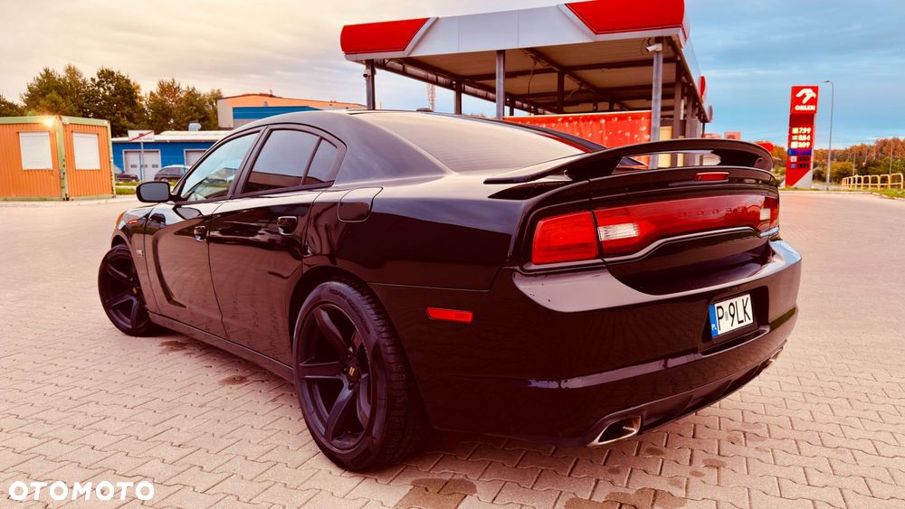 Dodge Charger - 6