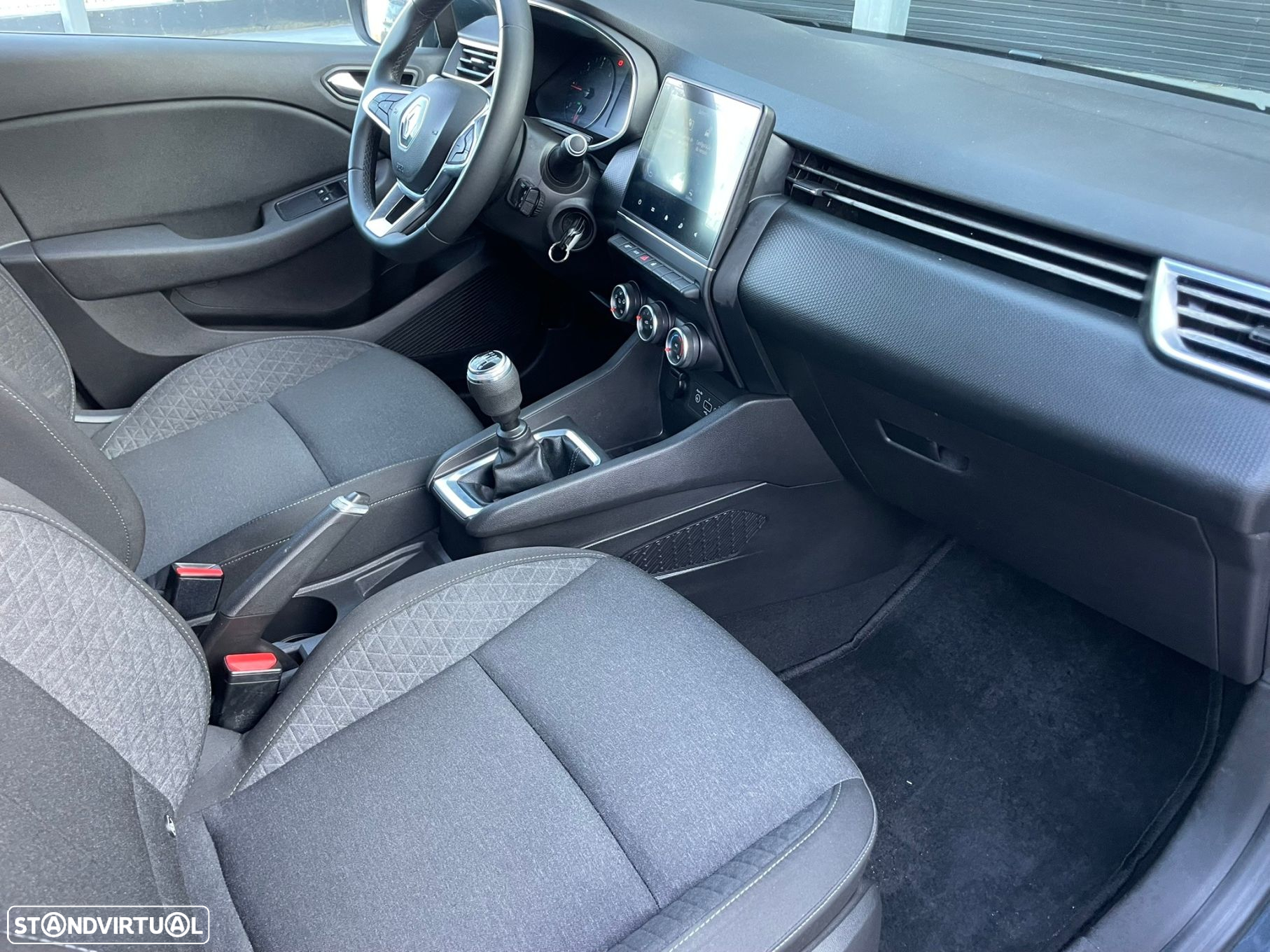 Renault Clio 1.5 Blue dCi Intens - 11