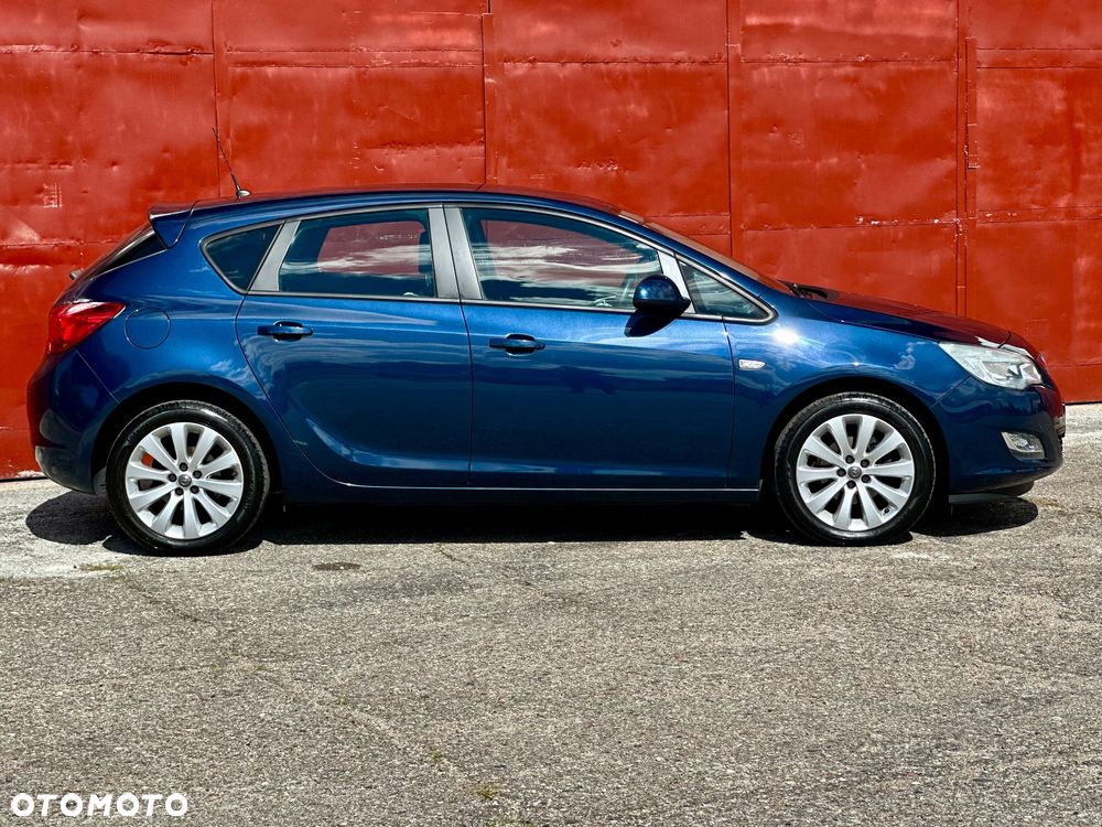 Opel Astra 1.6 Active - 23