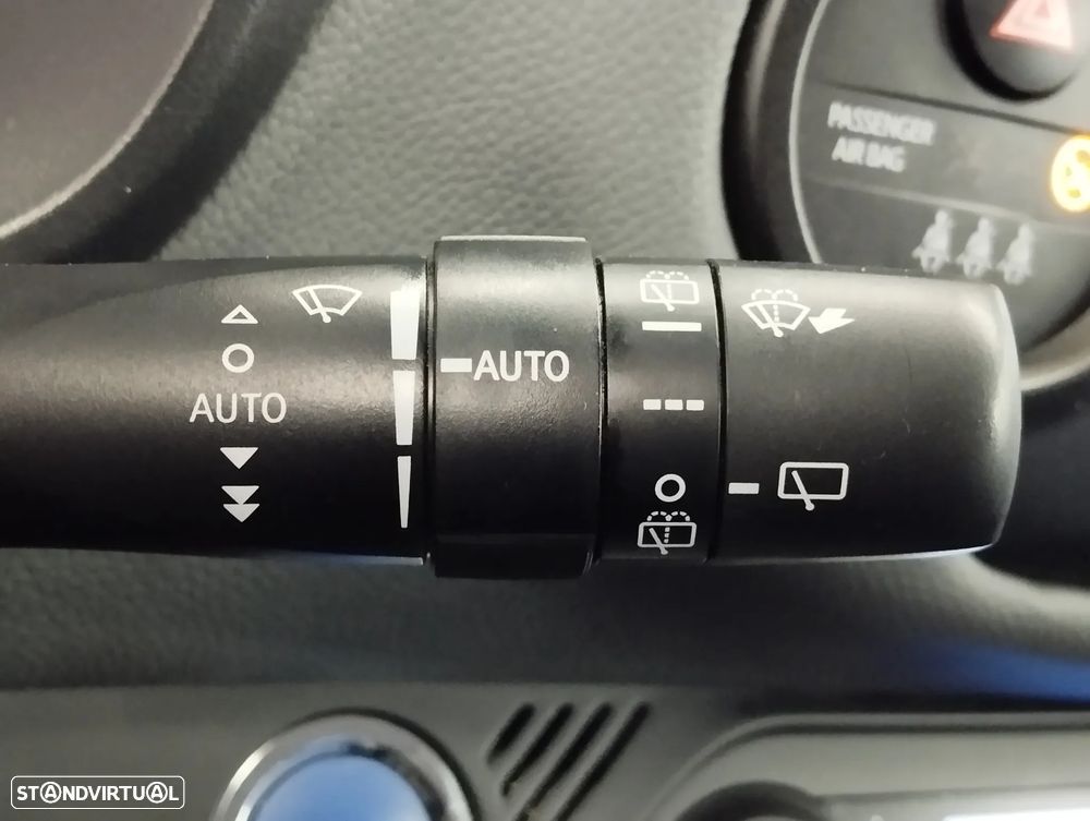 Toyota Yaris 1.5 HDF Comfort - 20