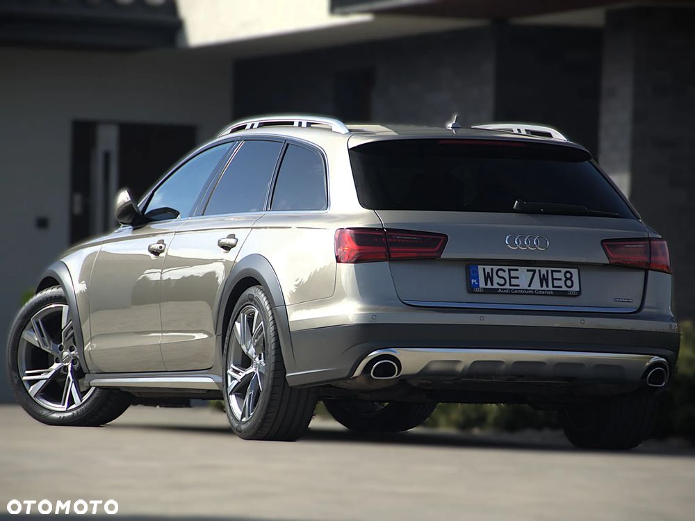 Audi A6 Allroad - 12