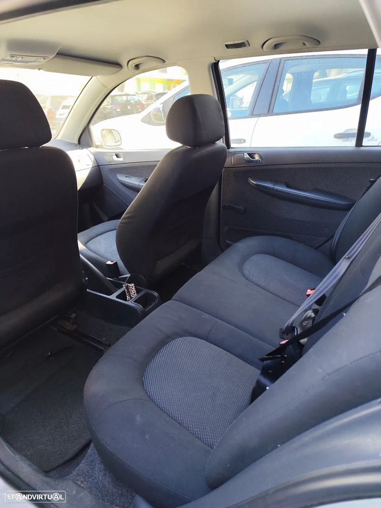 Skoda Fabia Break 1.2 Ambiente - 7