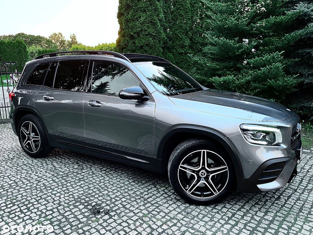 Mercedes-Benz GLB 200 7G-DCT AMG Line - 3