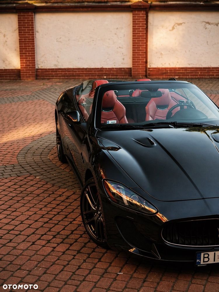 Maserati GranCabrio MC - 8