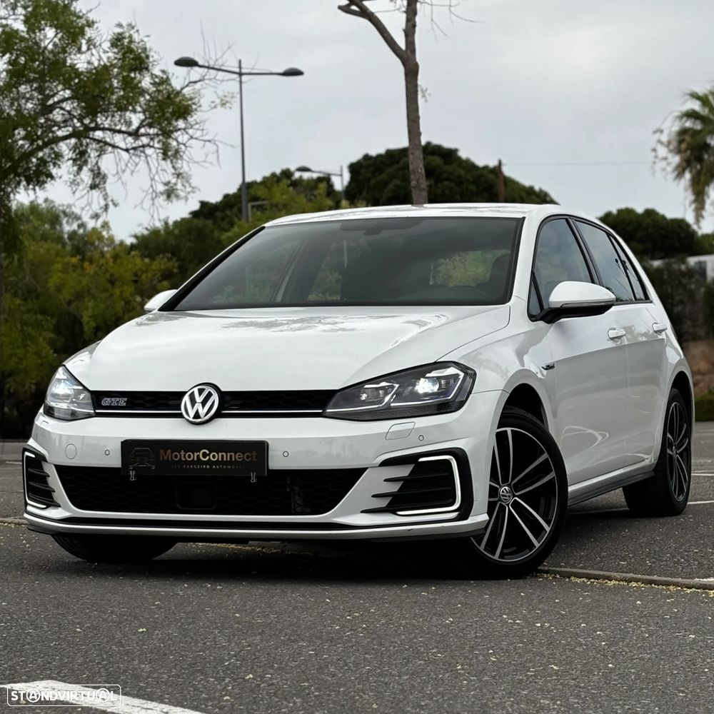 VW Golf 1.4 GTE Plug-In-Hybrid DSG - 12