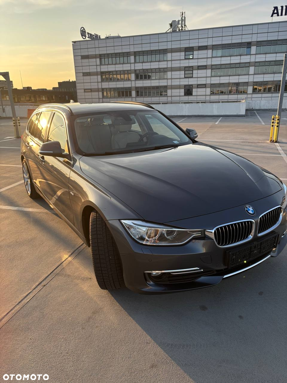 BMW Seria 3 316d Luxury Line - 2