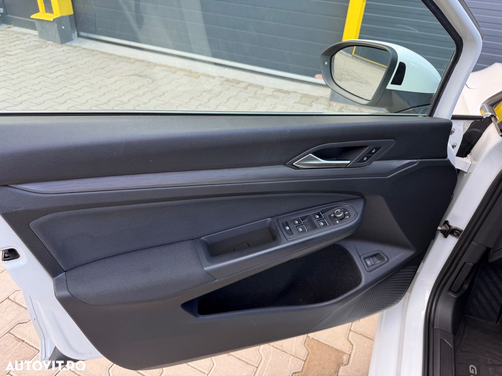 Volkswagen Golf 1.4 eHybrid OPF DSG Style - 20