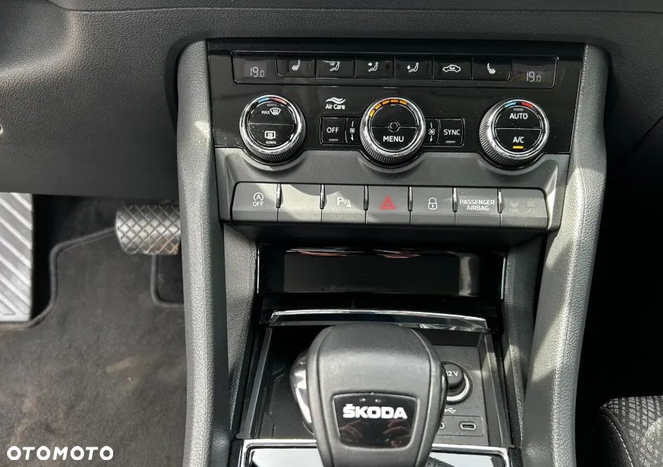 Skoda Karoq 1.5 TSI ACT 4x2 Style DSG - 5