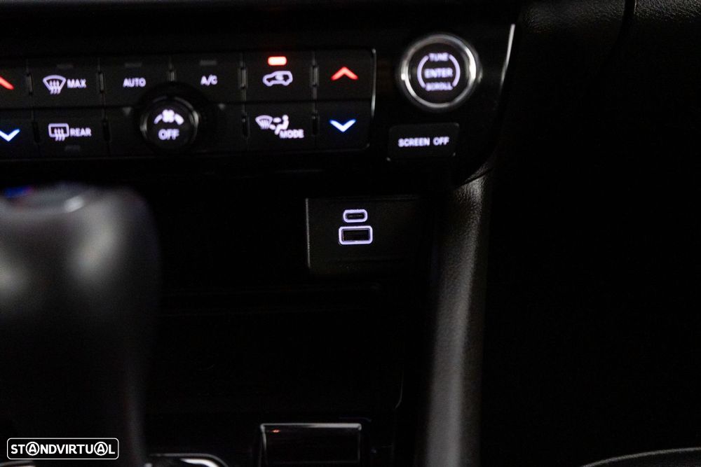 Jeep Compass 1.3 TG Limited - 30